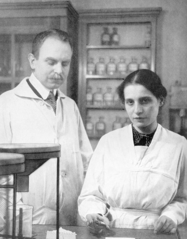 Fig. 4 - Otto Hahn e Lise Meitner, a Berlino nel 1912. Crediti Wikipedia. 